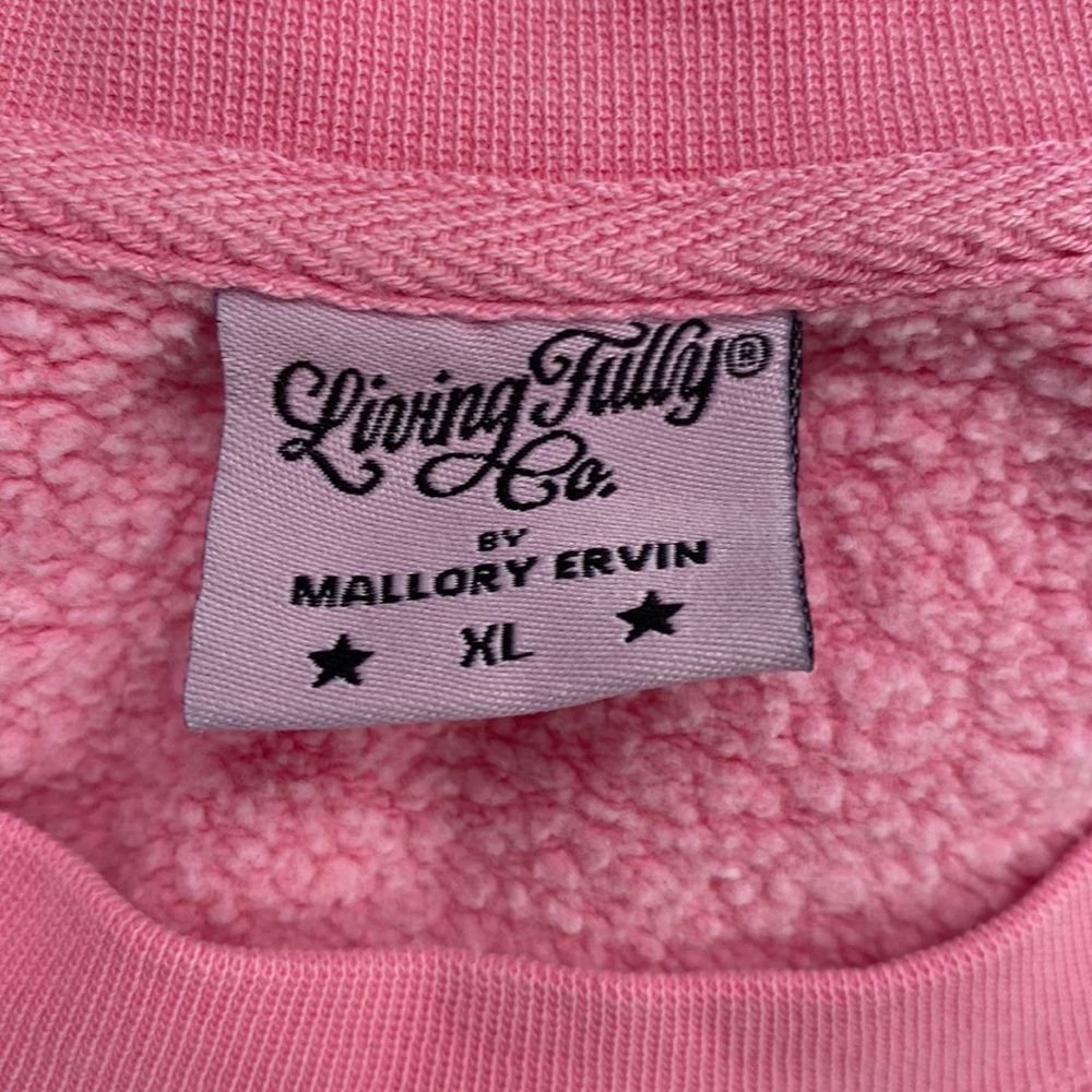 Sweatshirt Living Fully Co. Mallory Ervin Pink Howdy Lover Cowboy Hat NIB Sz XL - Picture 3 of 8